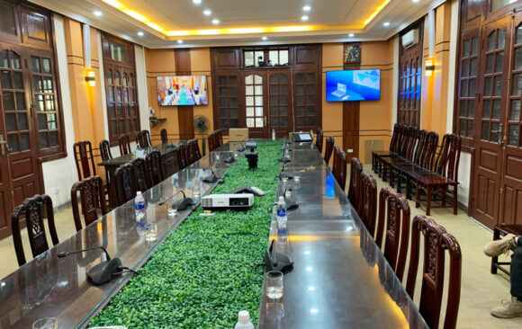 PHÒNG HỌP TRỰC TUYẾN CHO UBND XÃ, PHƯỜNG